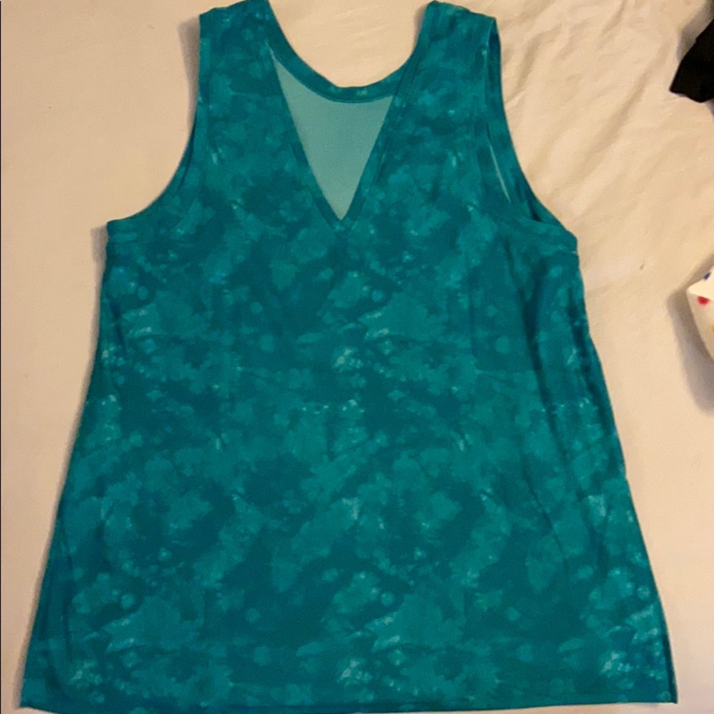 Women’s Old Navy tank top